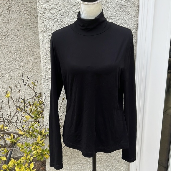 St. John Caviar Collection Fine Jersey Black Turtleneck Top Women's Size L - Picture 1 of 8